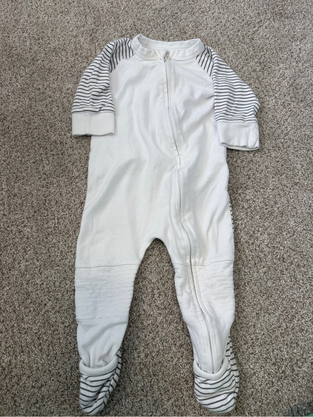 Goumi Sleeper